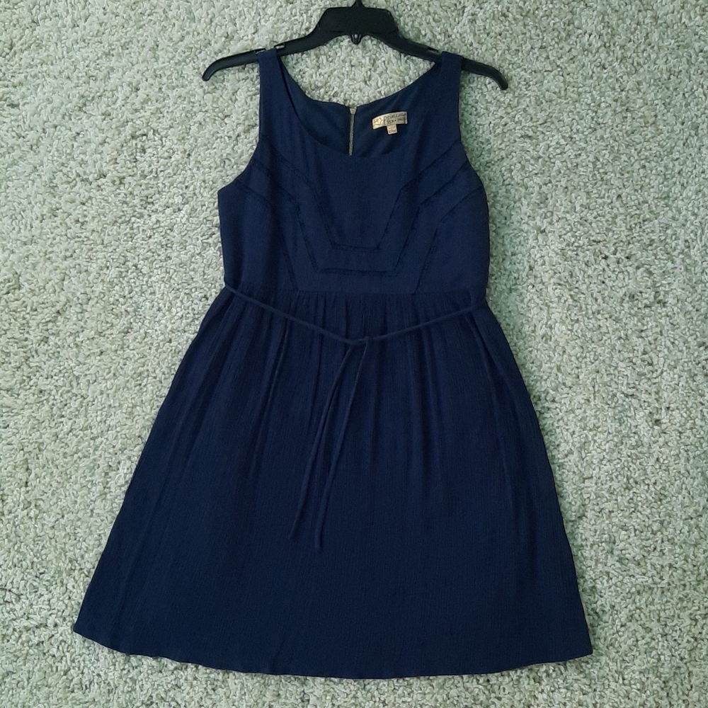 Vera Wang junior navy blue dress, size 7